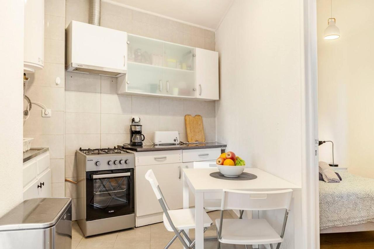 דירות Relax In Lisbon For 4 People With Terrace And Parking מראה חיצוני תמונה