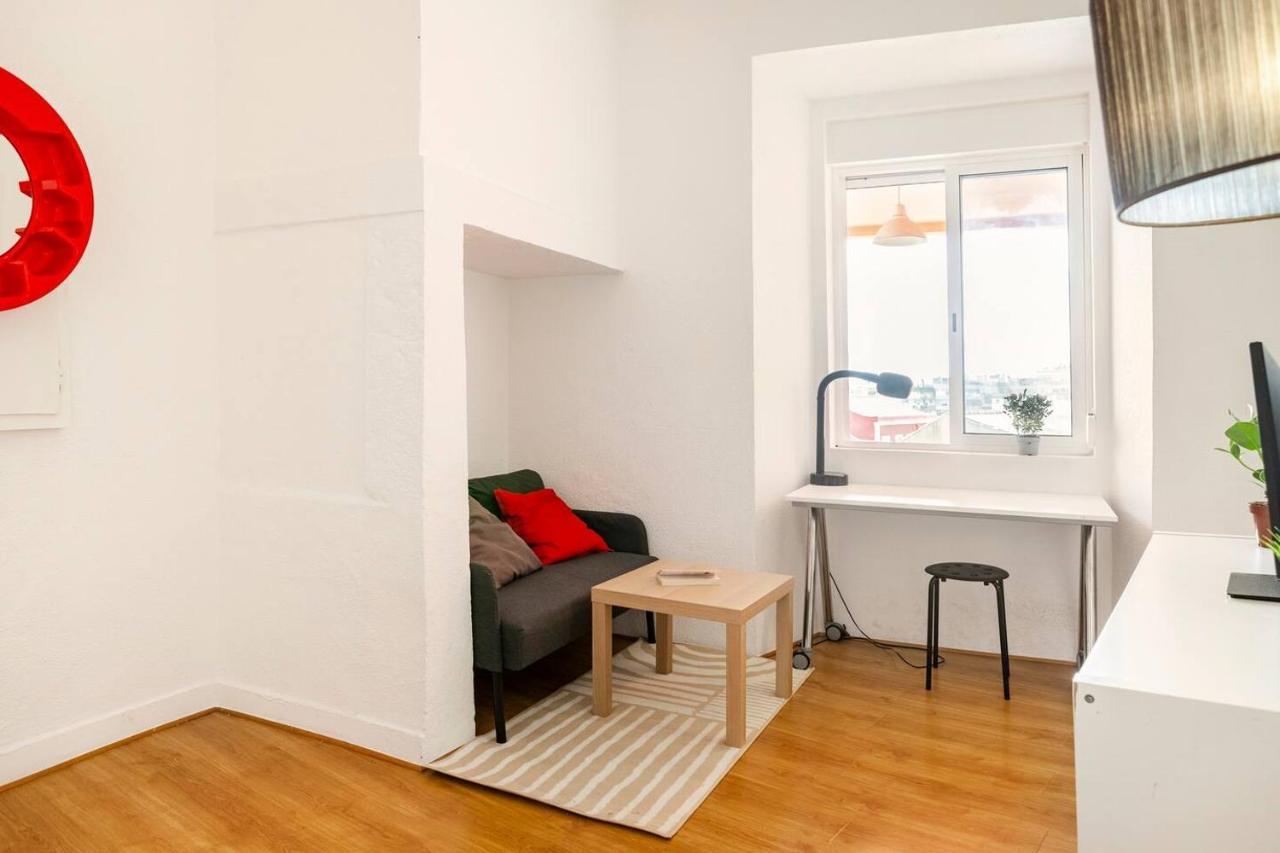 דירות Relax In Lisbon For 4 People With Terrace And Parking מראה חיצוני תמונה