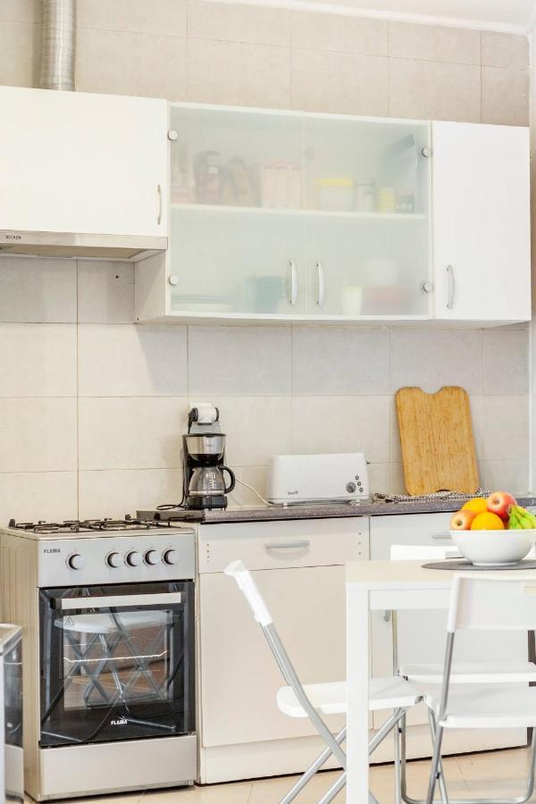 דירות Relax In Lisbon For 4 People With Terrace And Parking מראה חיצוני תמונה