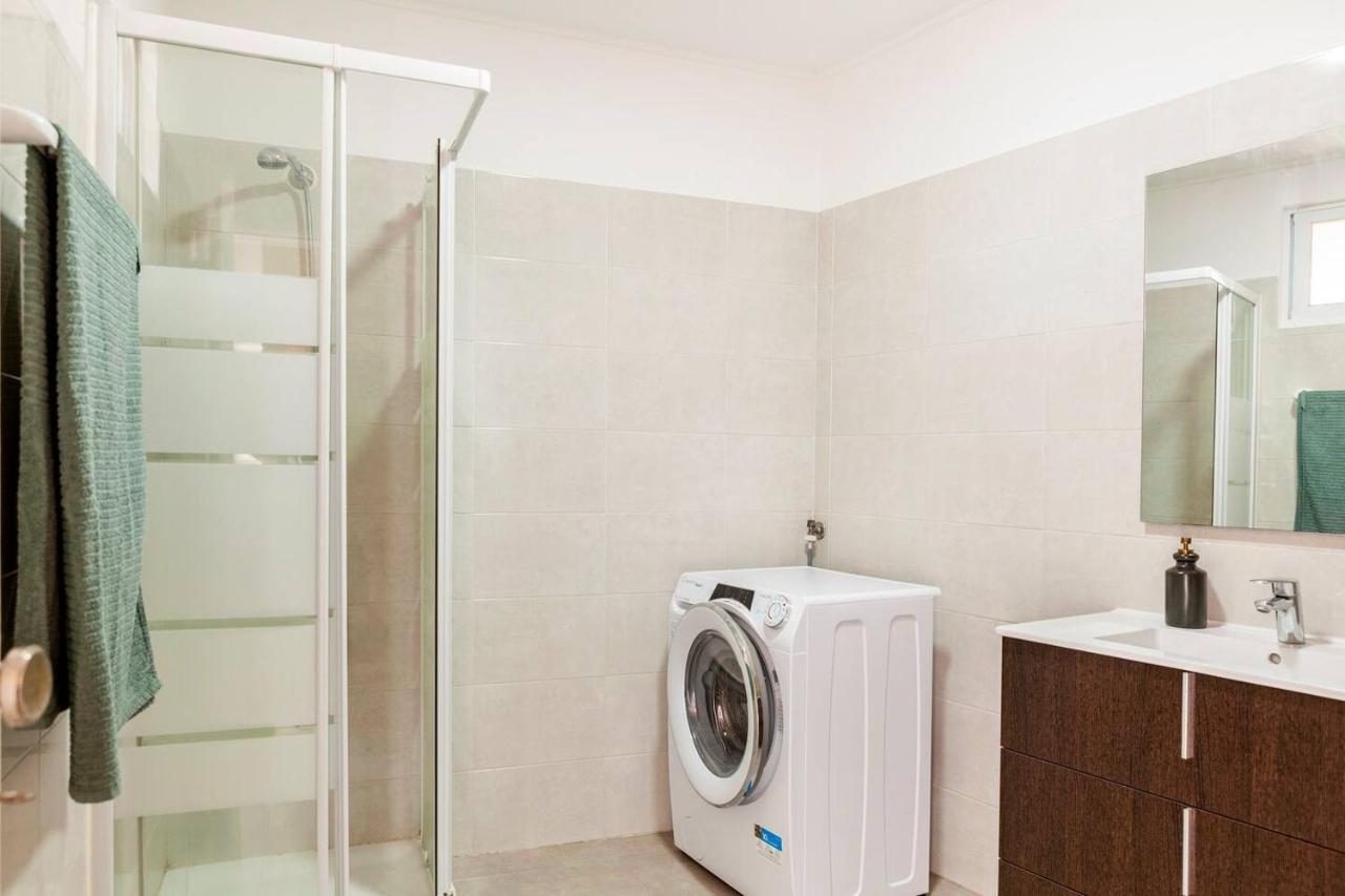 דירות Relax In Lisbon For 4 People With Terrace And Parking מראה חיצוני תמונה