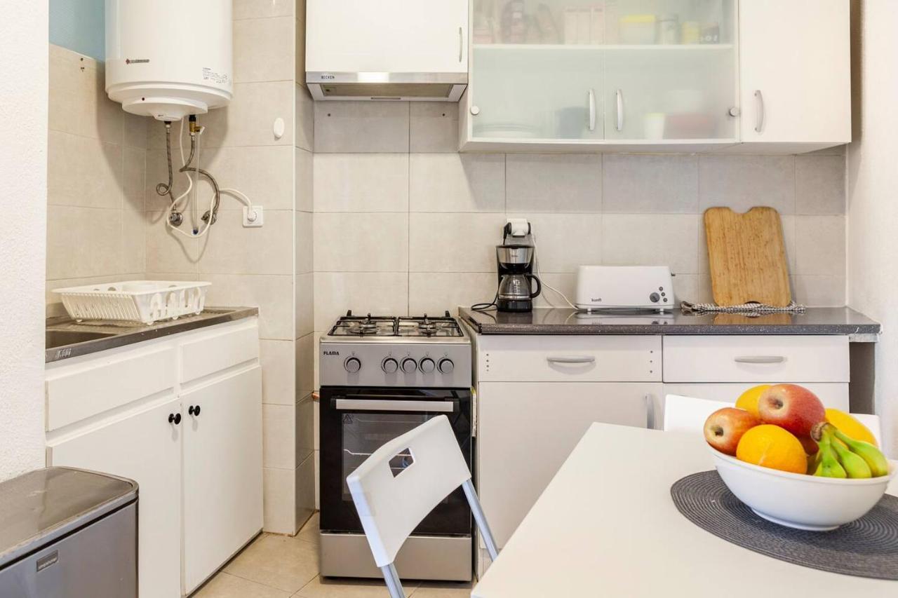 דירות Relax In Lisbon For 4 People With Terrace And Parking מראה חיצוני תמונה